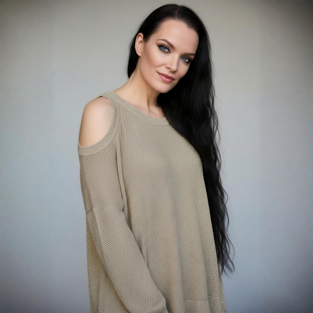 Michael Kors ✦ Beige Metallic Gold Open‑Shoulder Sweater ✦ High‑Low Ribbed Hem M